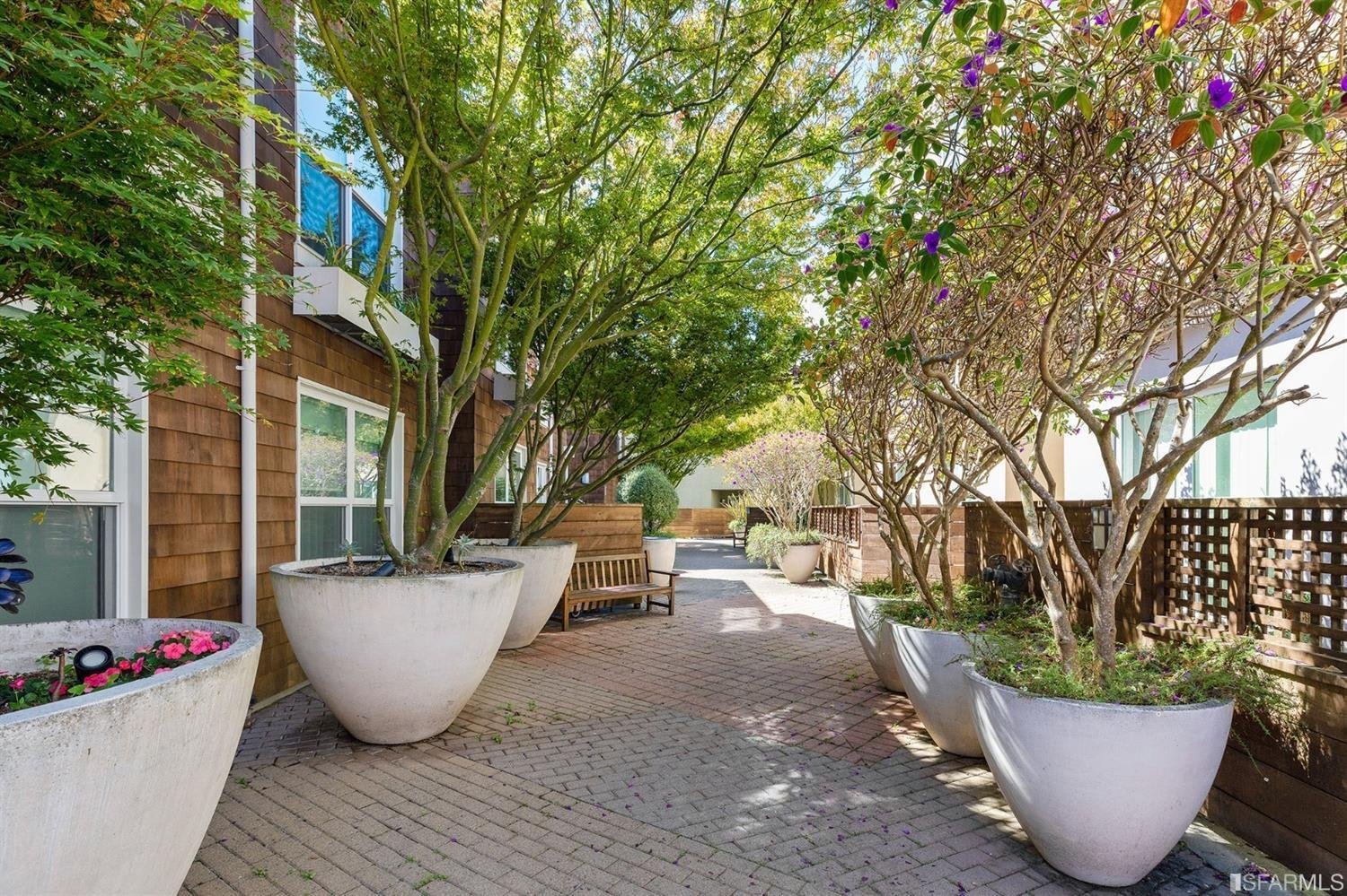 2001 Mcallister Street Unit: 322