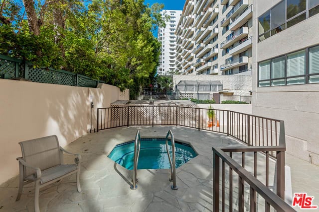 10551 Wilshire Blvd #1605