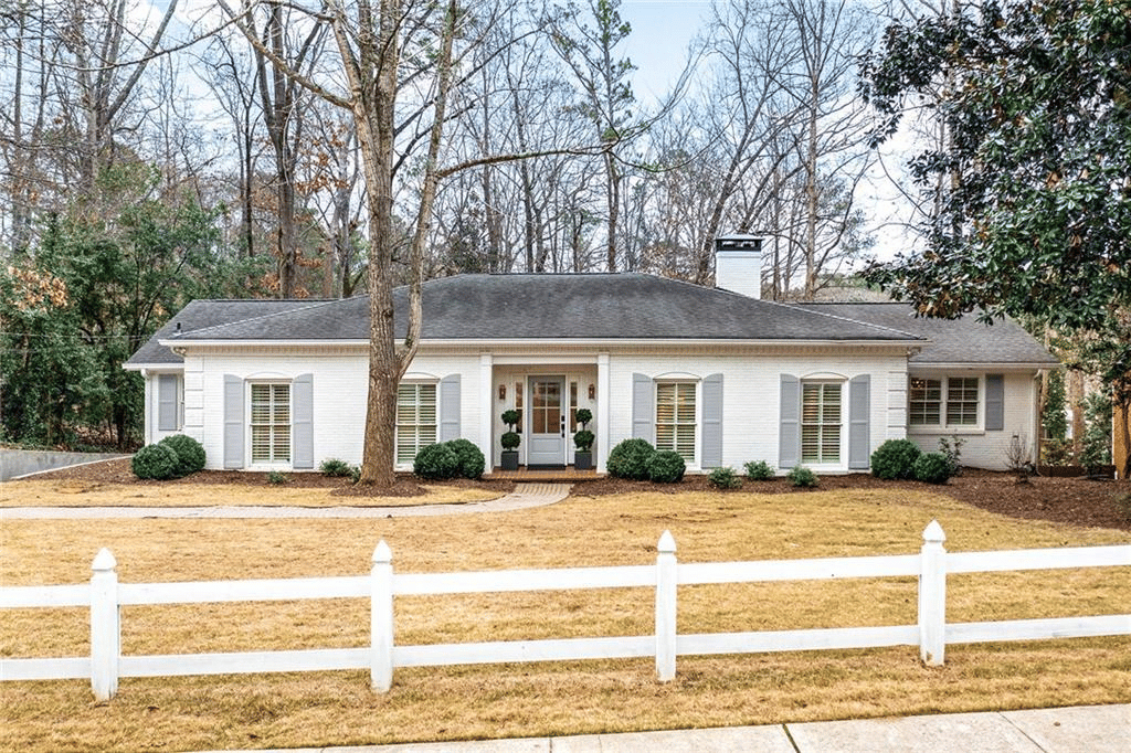 2787 Margaret Mitchell Dr NW