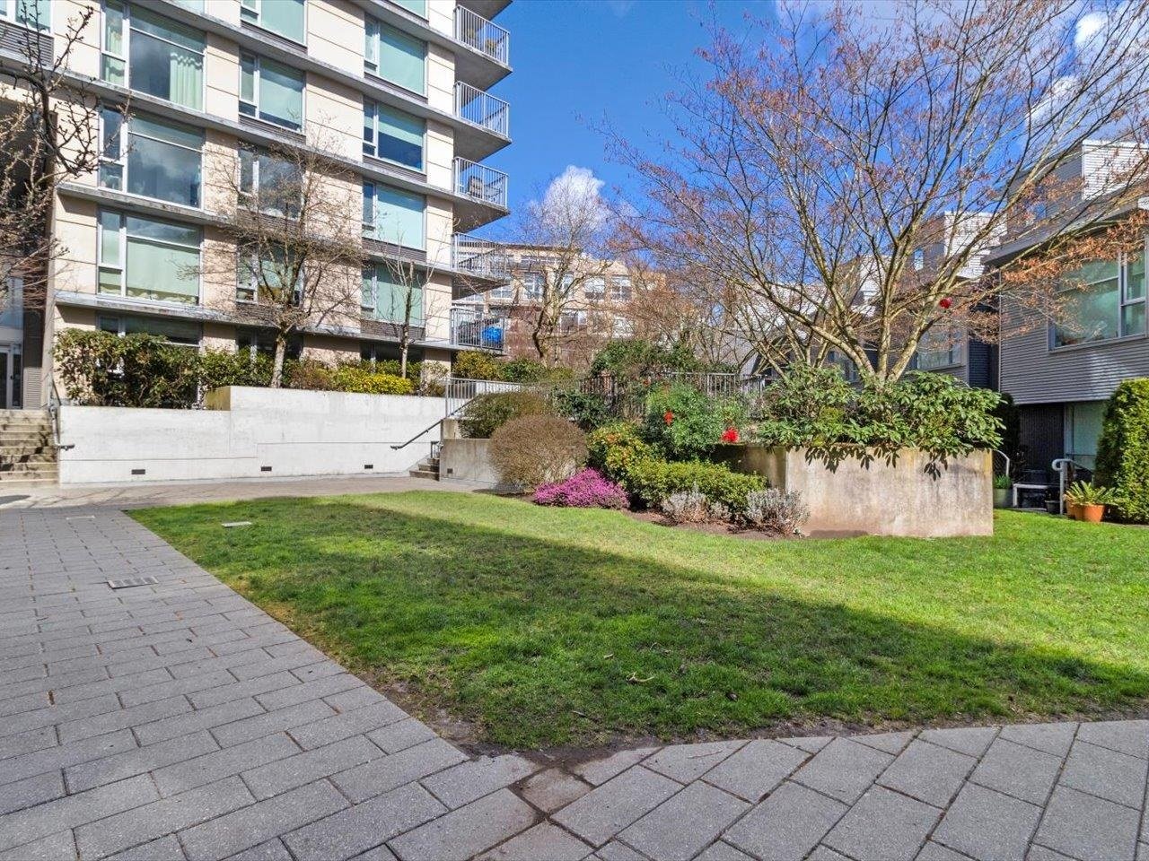 708-328 E 11th Avenue, Vancouver