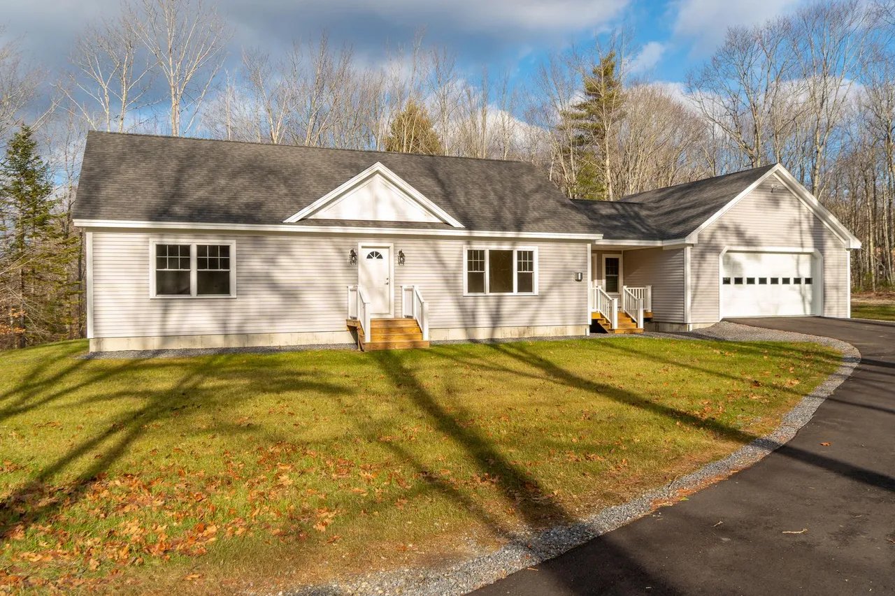 Home for Sale – 26 My Way, Boothbay, ME – $449,000
