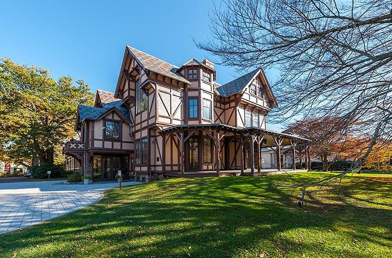 America's Eden: Newport Through the Ages