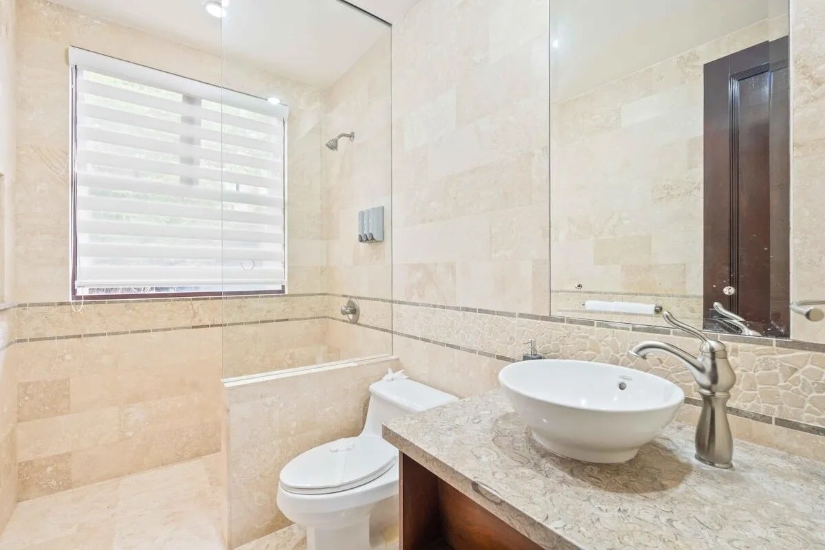 Spacious Single Level Condo, Papagayo, Guanacaste