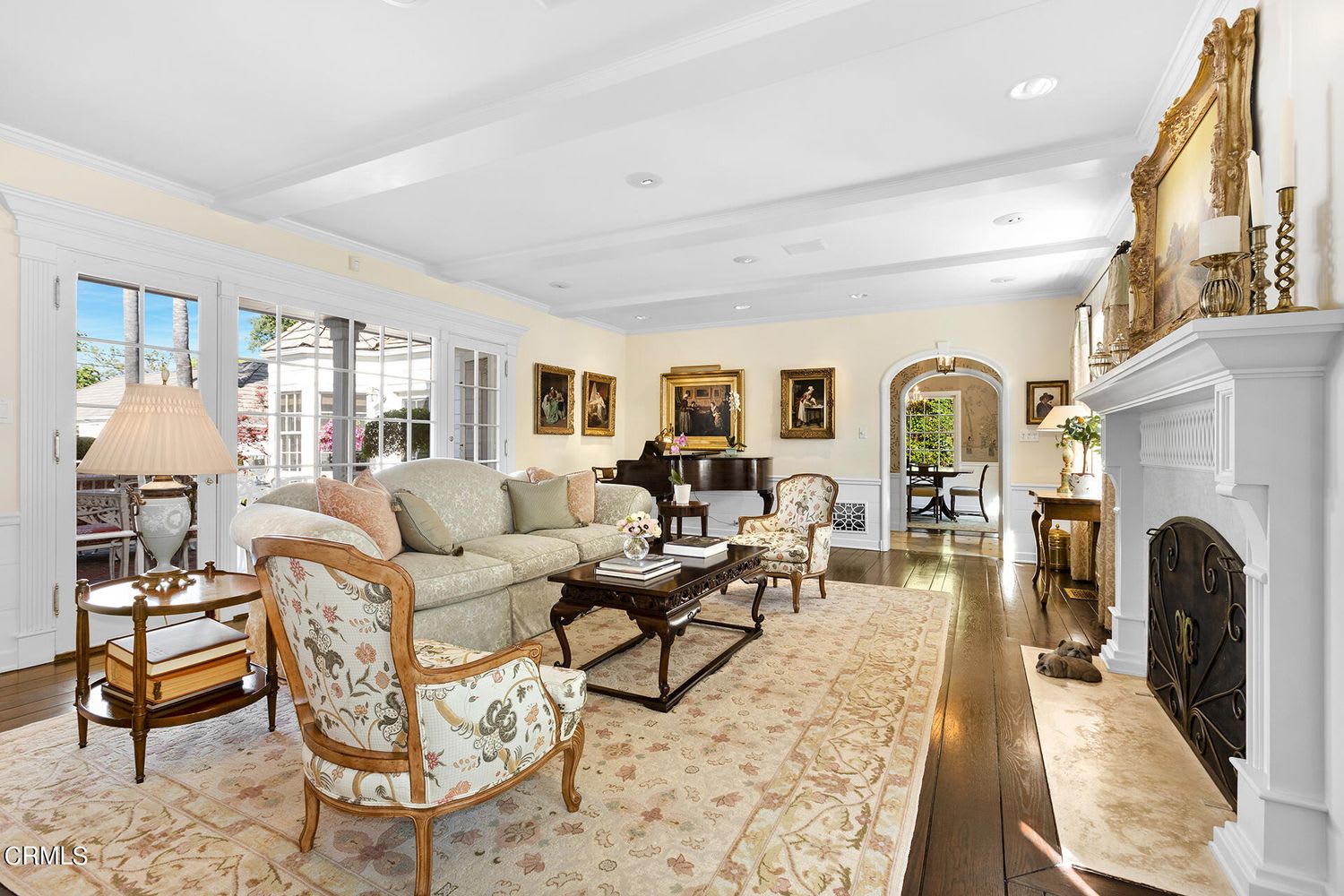Picture-Perfect, Classic Family Home in South Pasadena