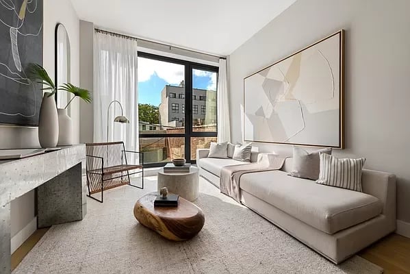550 Metropolitan Avenue Unit: 2A