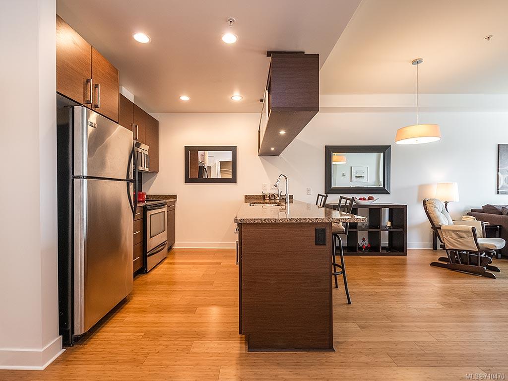 312-4394 West Saanich Rd, Saanich