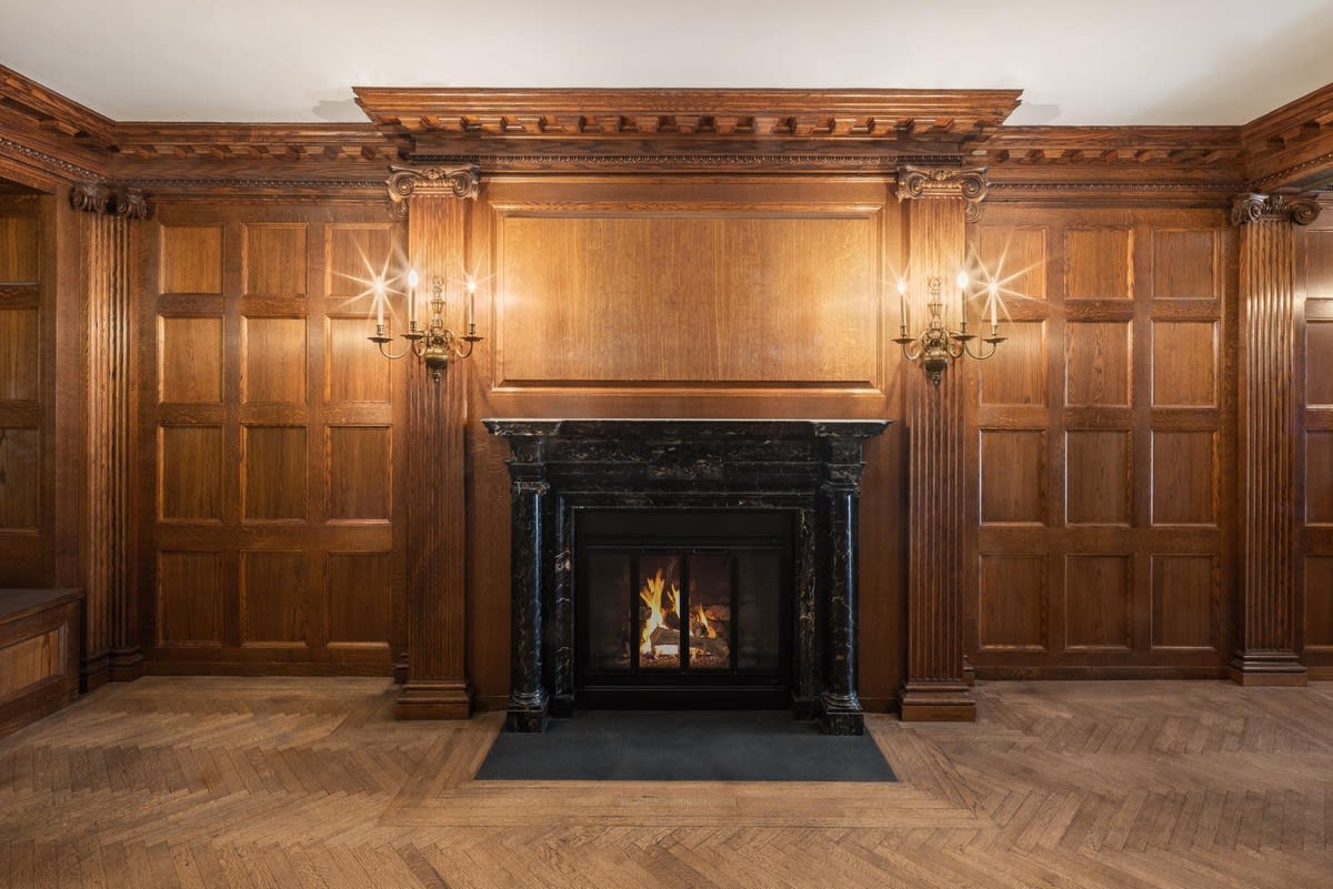 9 W 54th St, Townhouse