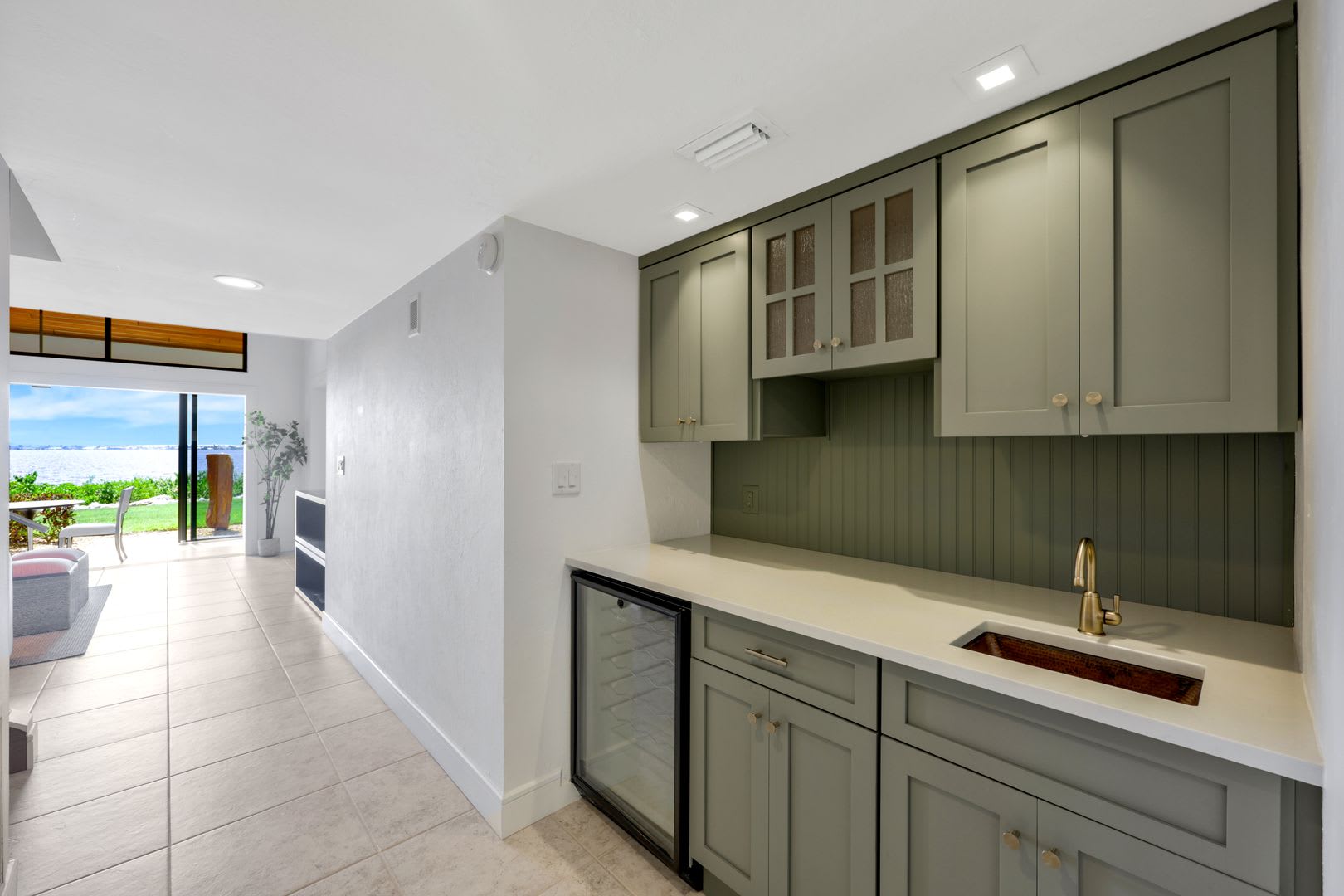 5018 Harbortown Lane