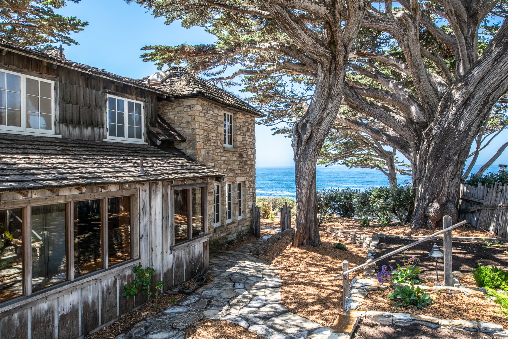 Carmel Point Manor