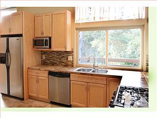 25440 Carmel Knolls Dr