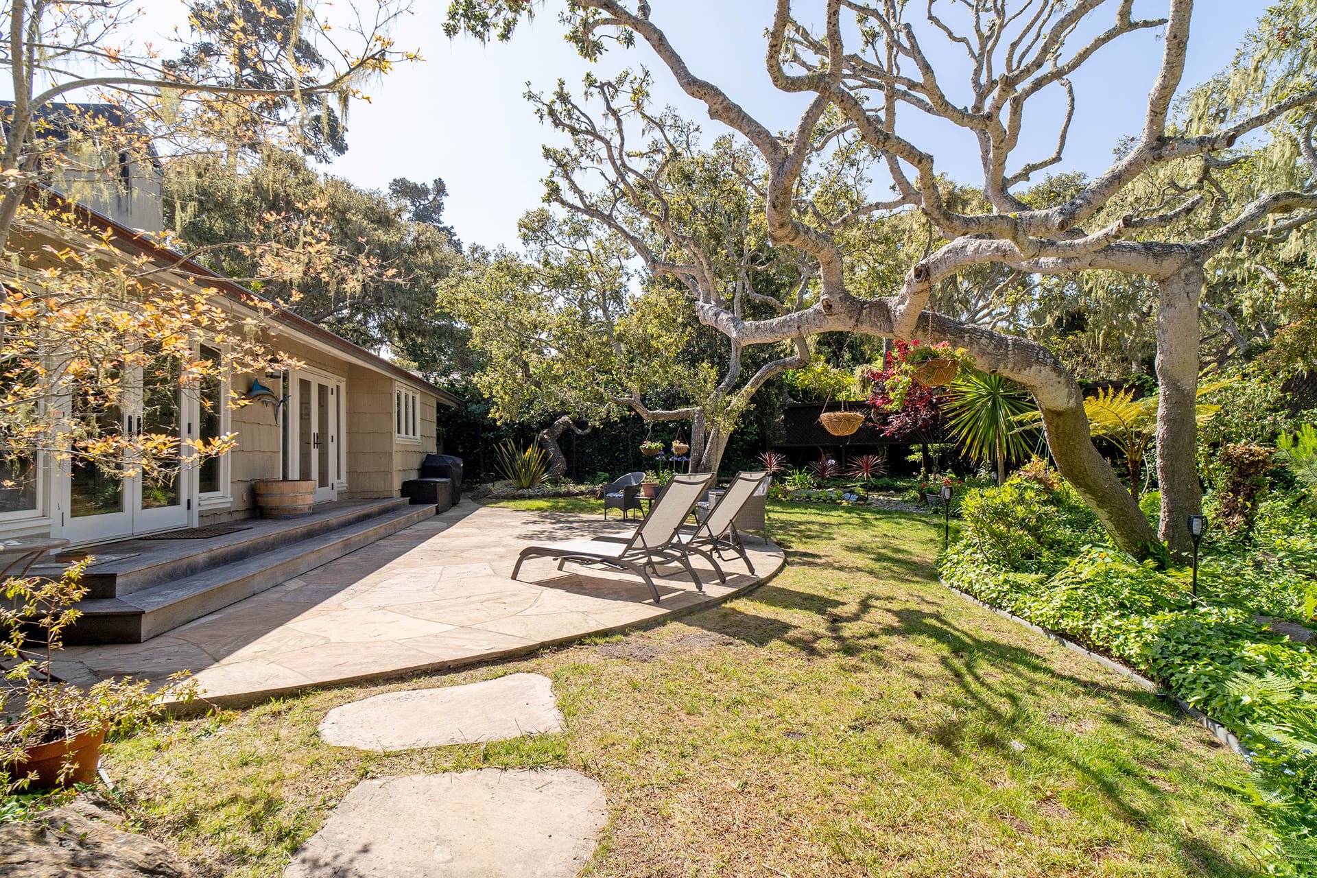 Pebble Beach Haven - 1080 Presidio Road