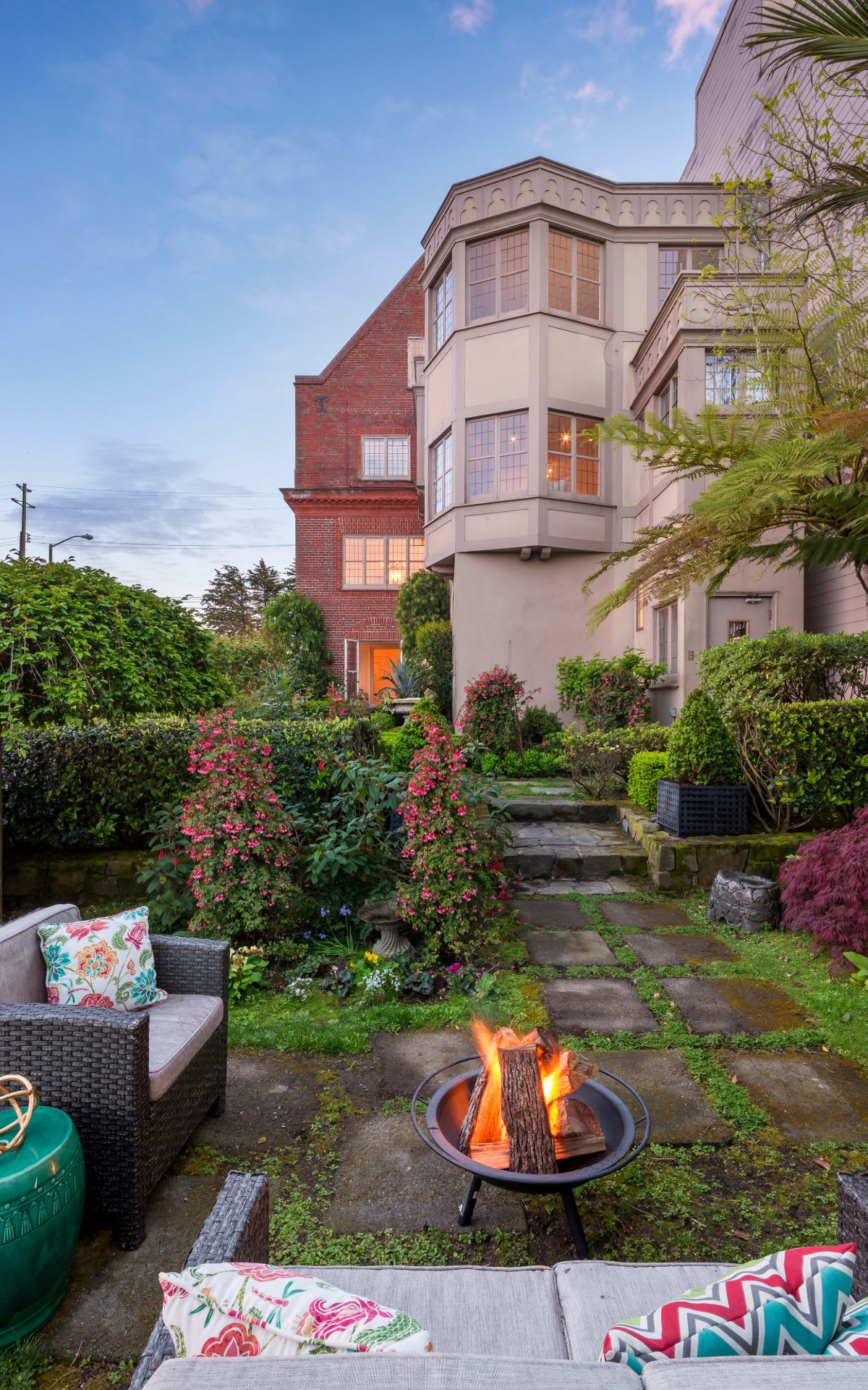 Legendary Pacific Heights Residence
