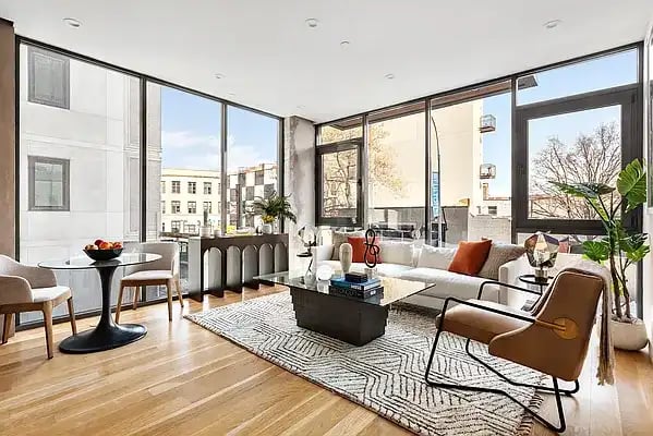 508 Waverly Avenue Unit: 3