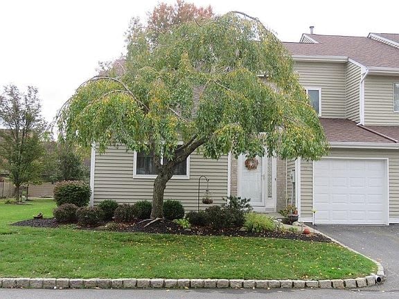128 Castle Ridge Dr