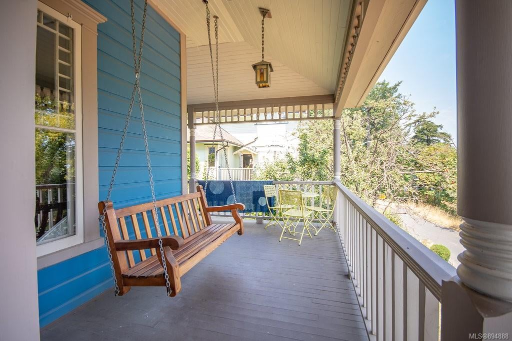 1140 Arthur Currie Lane