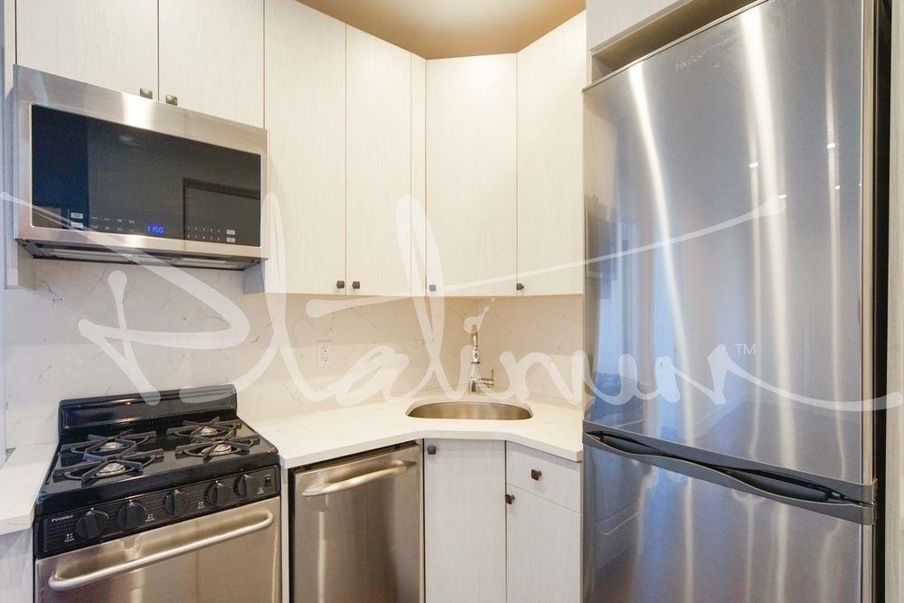 140 Orchard Street, Apt 11