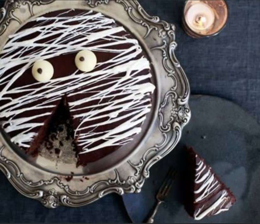 Make a Black Magic Cake for Halloween