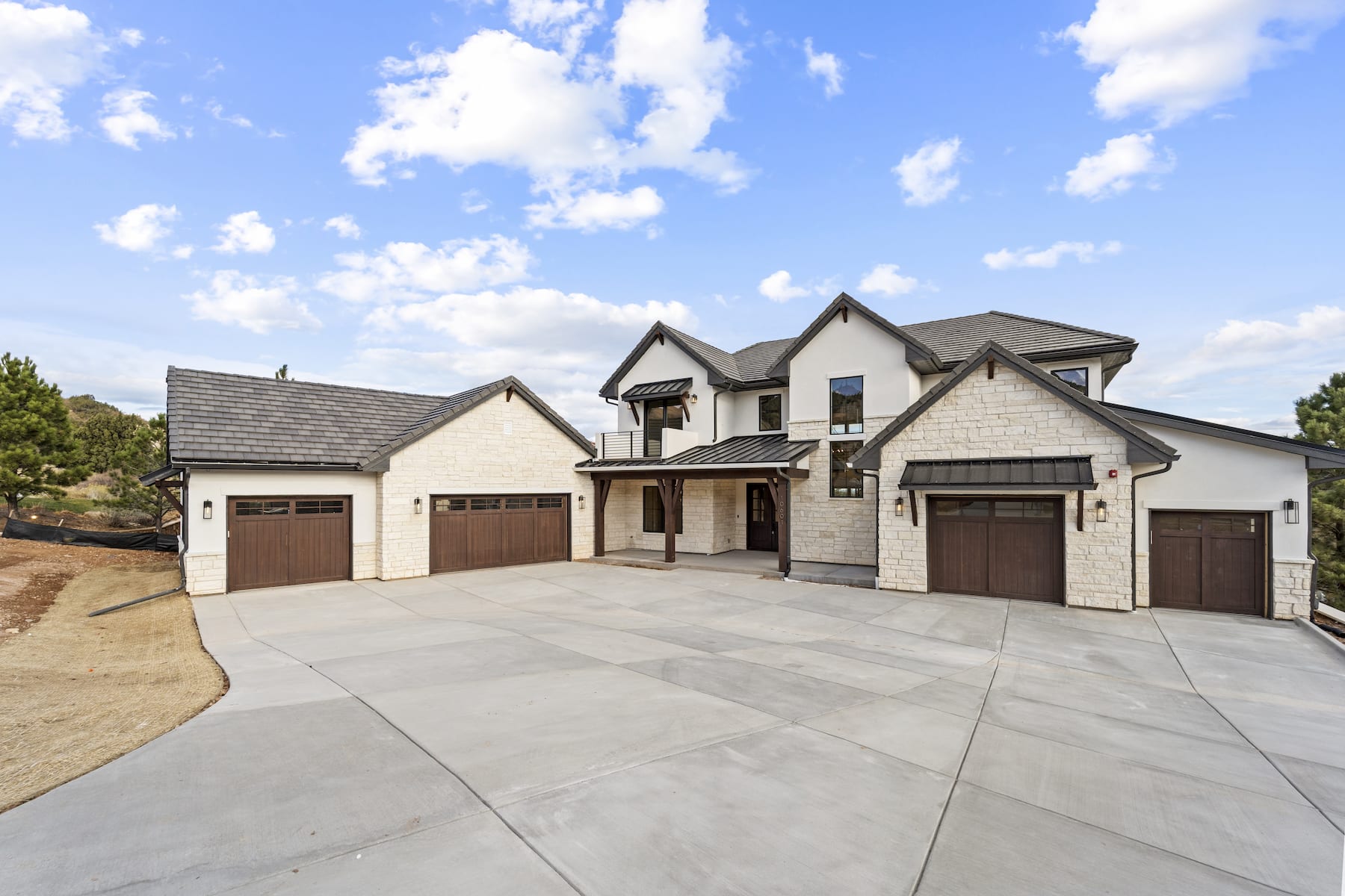 10601 Leonardo Place