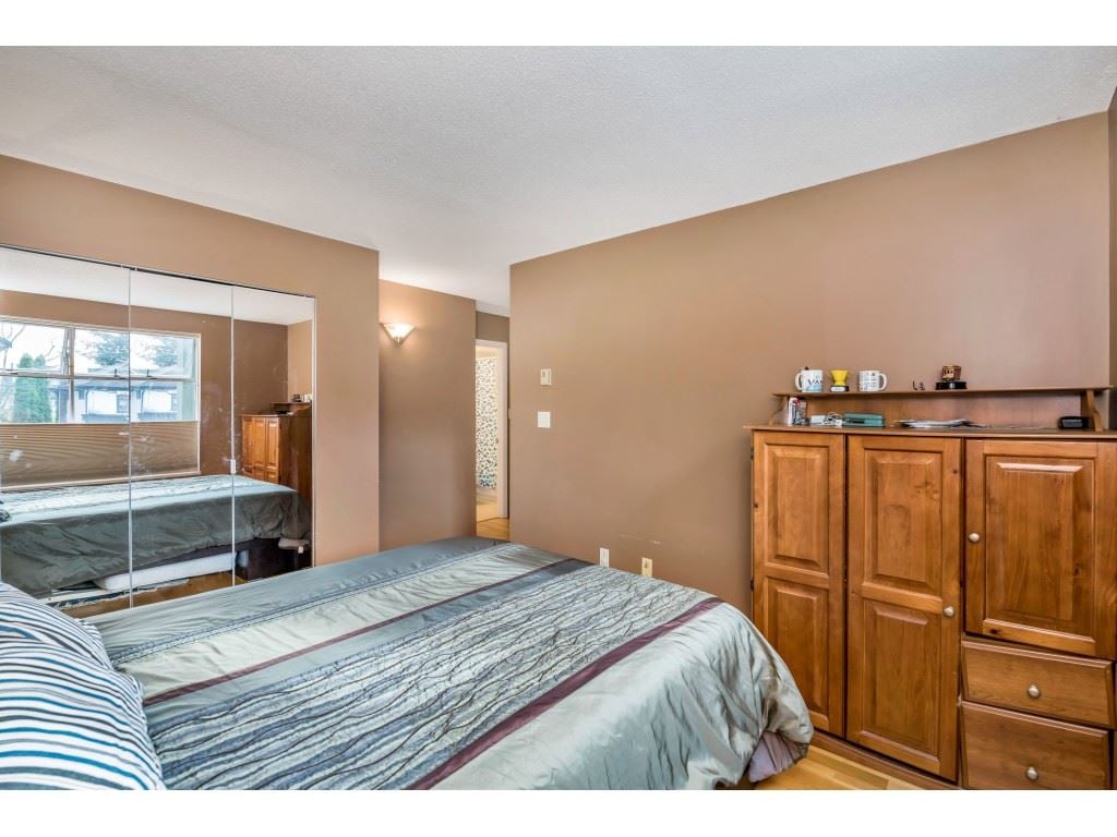 203-838 W 14th Ave