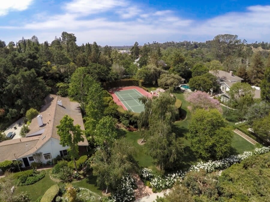 1642 Mandeville Canyon Rd, Brentwood