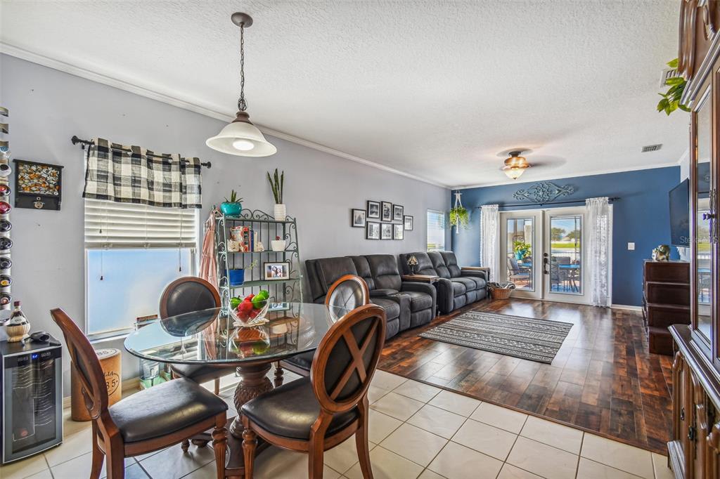3154 Queen Alexandria Dr