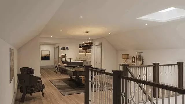 3653 Chevy Chase Dr