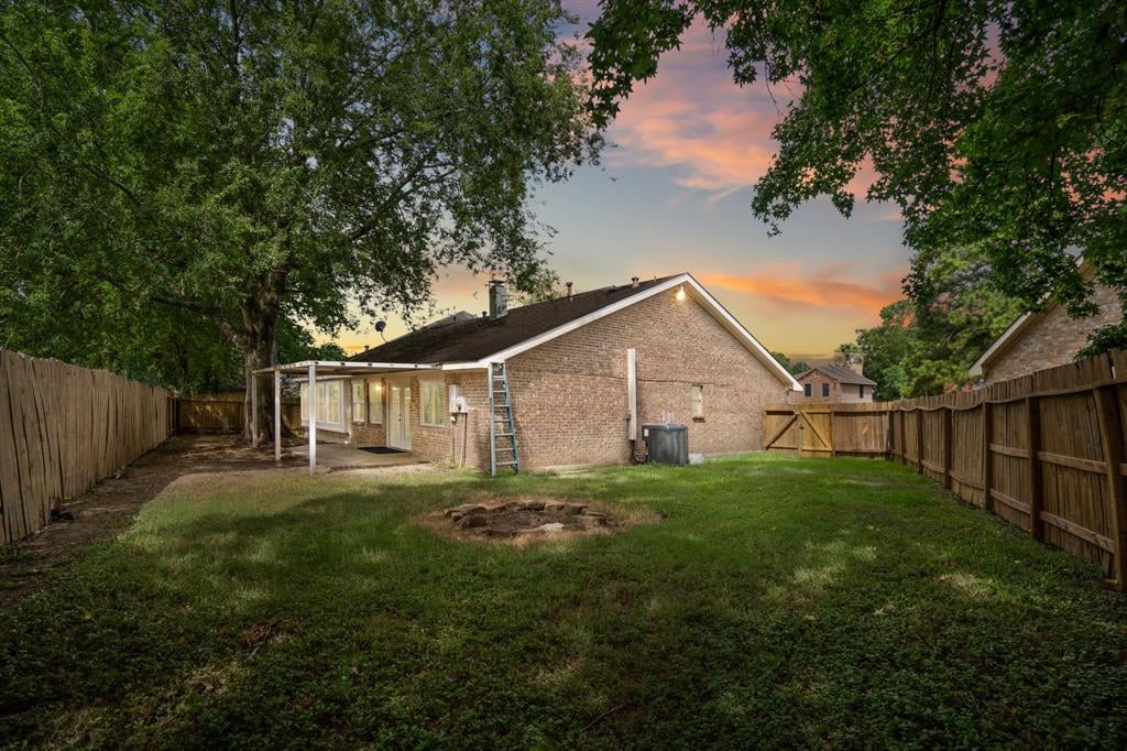 7107 FAWN RIVER CIRCLE