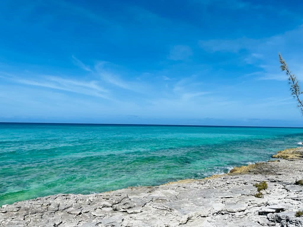 Hawks Nest Cay Cat Island