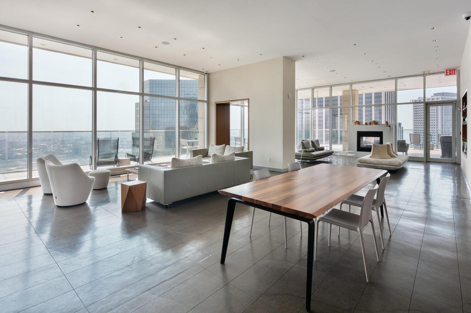 75 Wall St, Unit 20C