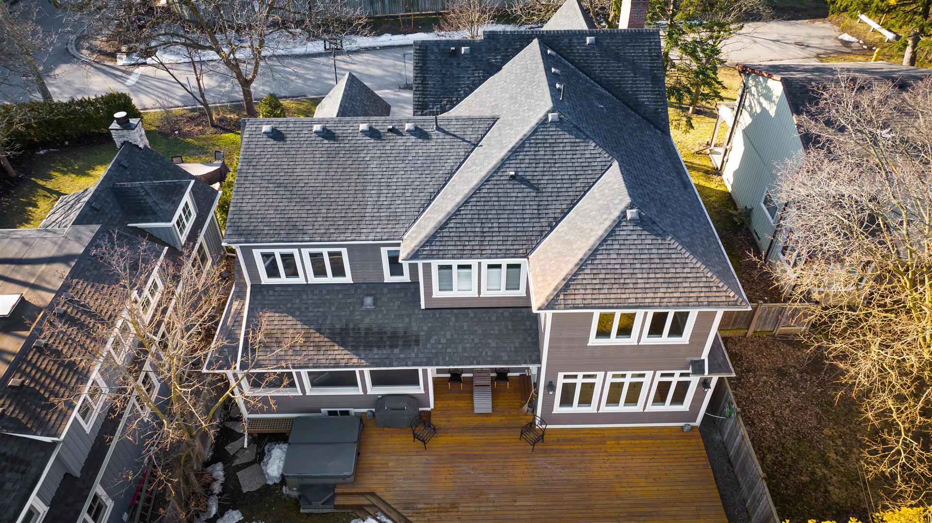 22 Pavillion St