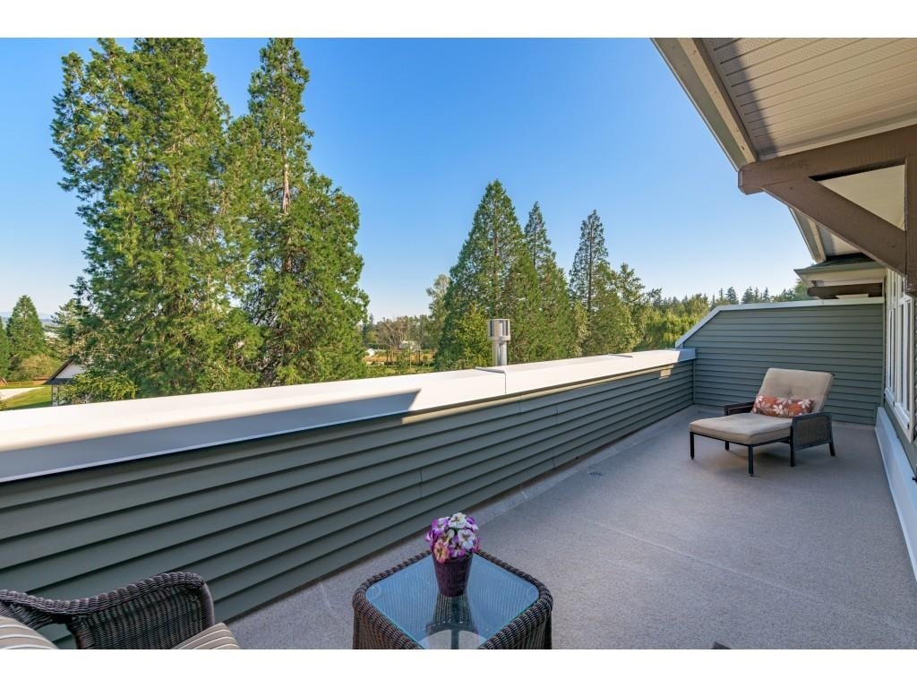 35-7138 210 St