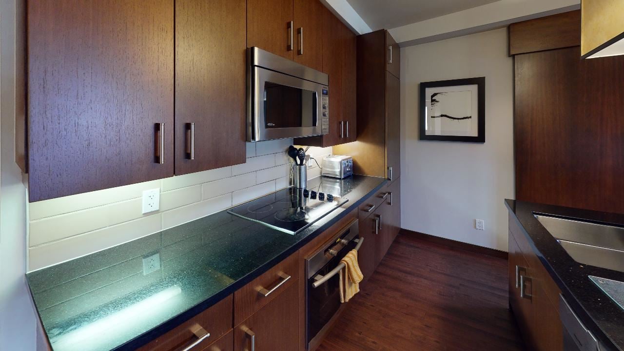 302C-2020 London Lane