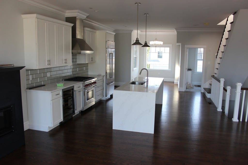 47 Marine Rd #2