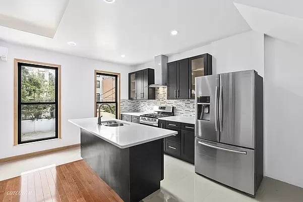 249 Monroe Street Unit: 1