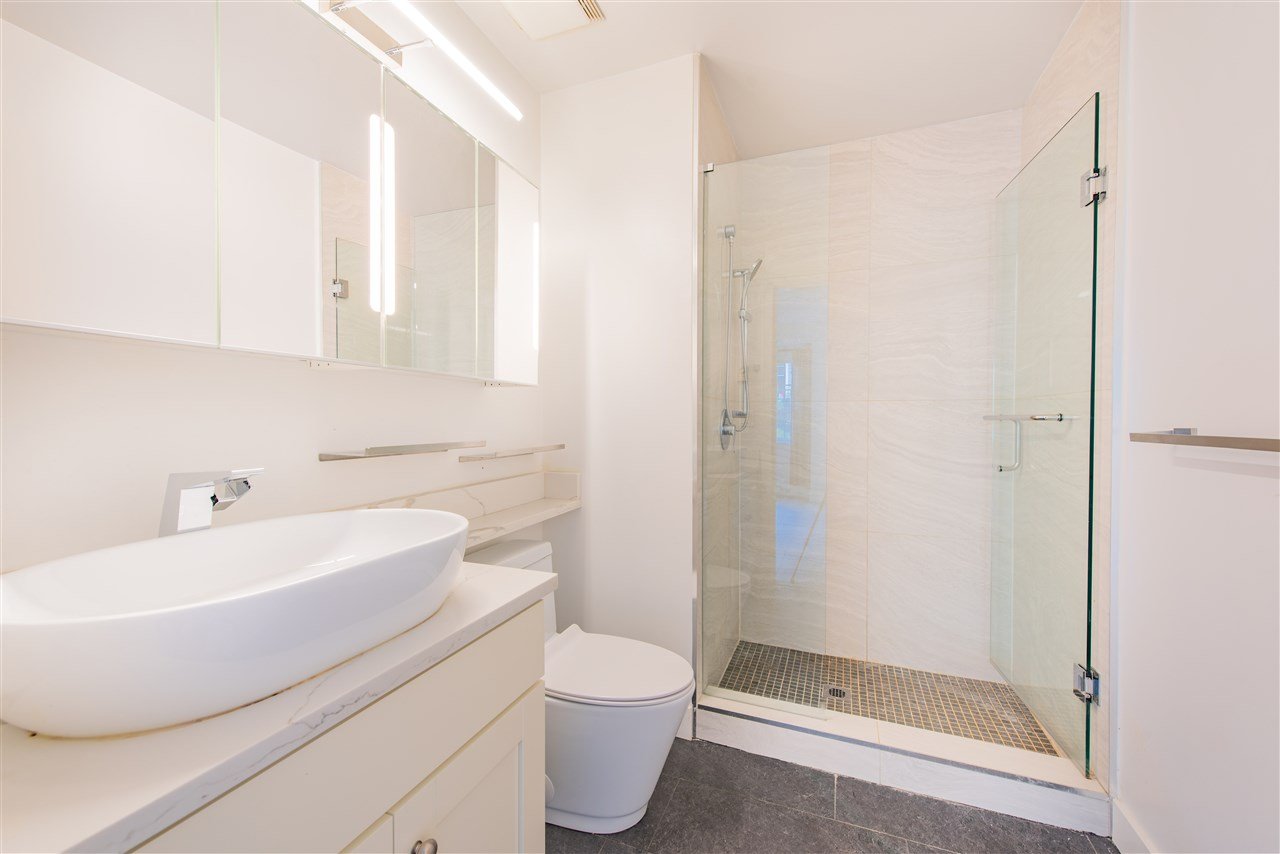 51-8533 Cumberland Pl