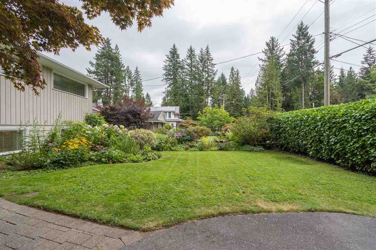 4116 Grace Cres