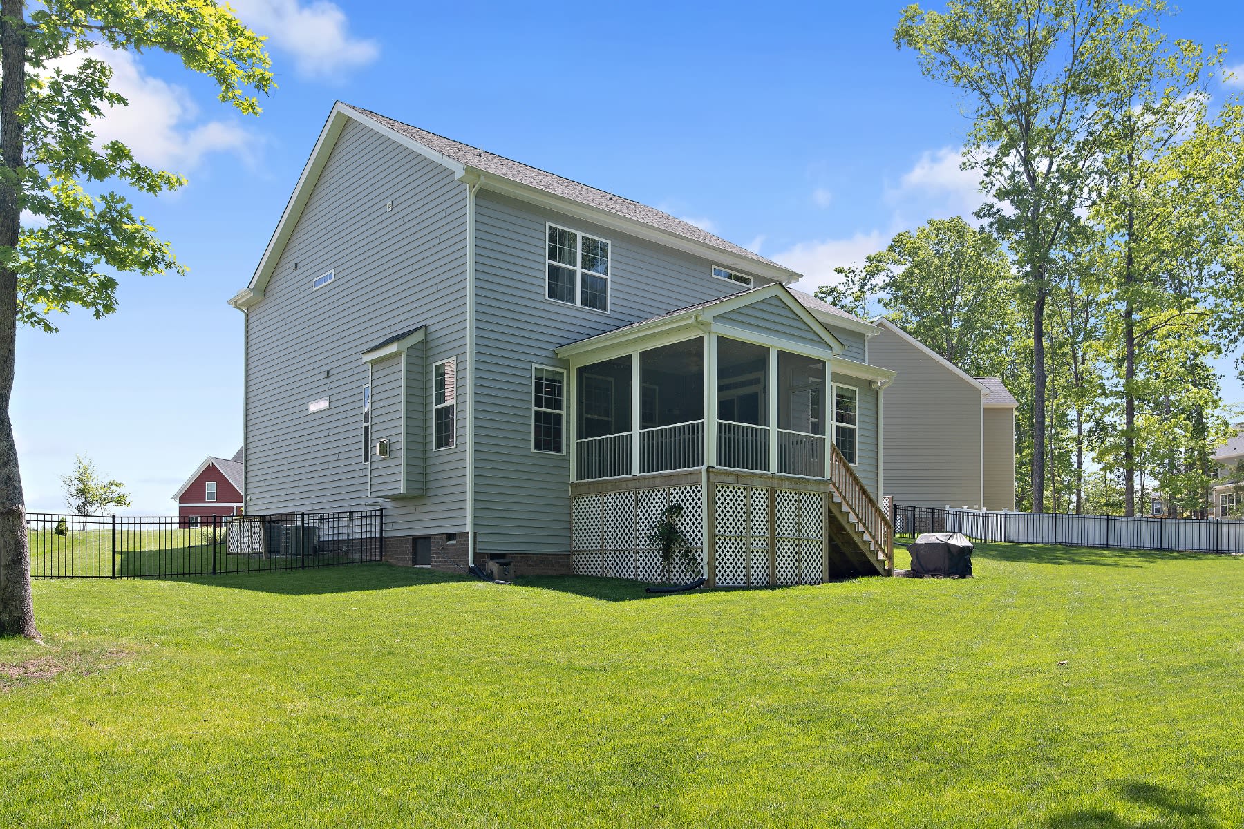 9006 Lavenham Place