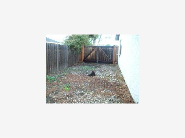 1330 Line St