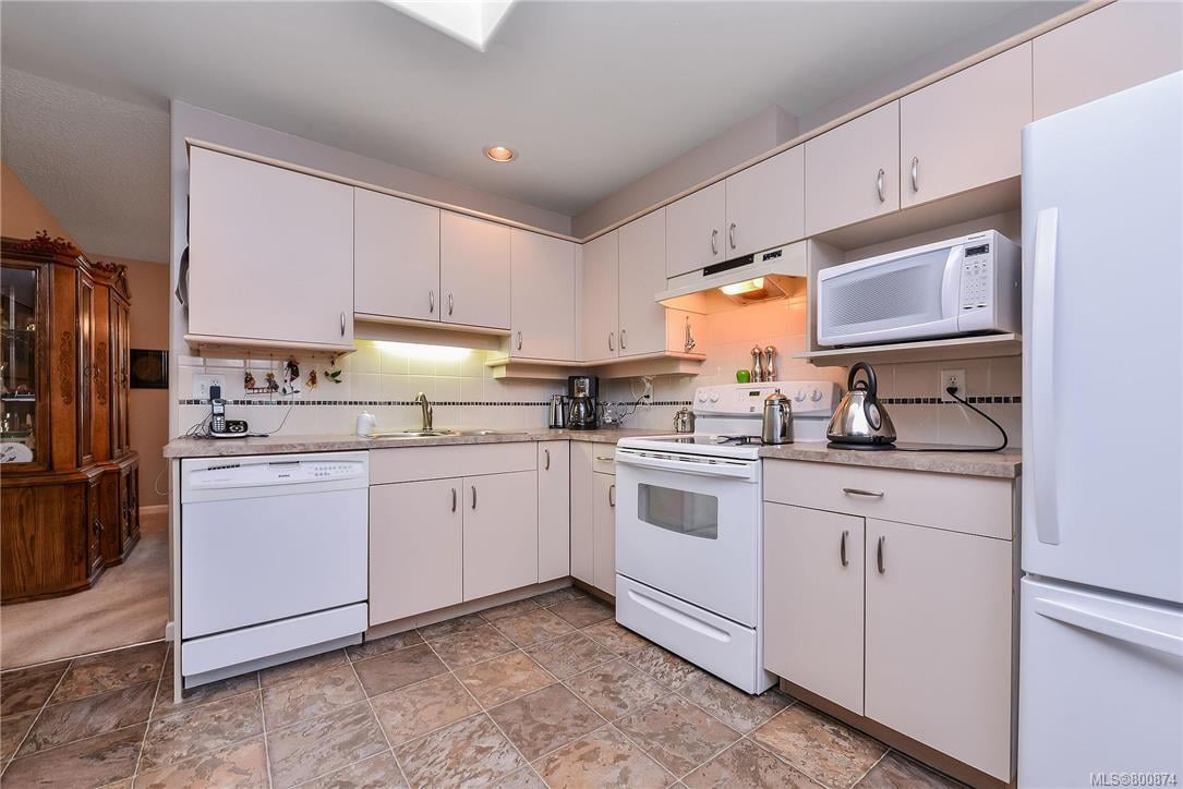 302-456 Linden Ave
