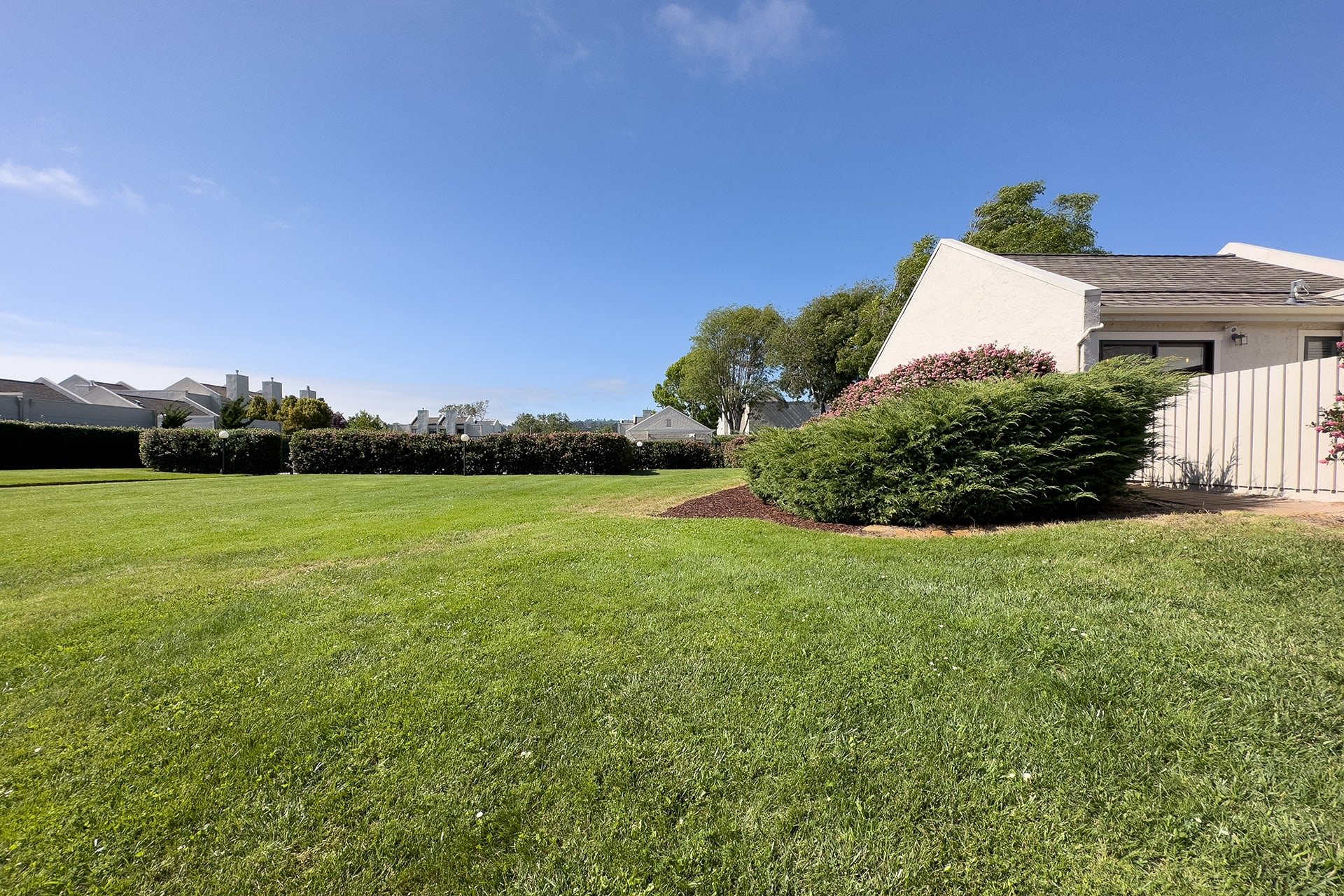 Charming Carmel Condo - 4000 Rio Road #65