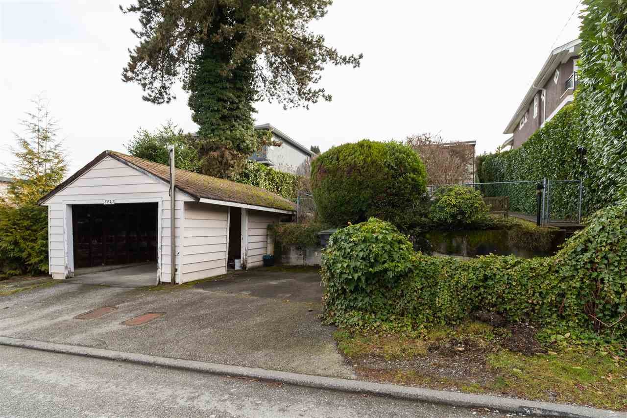 7247 Barnet Road, Burnaby