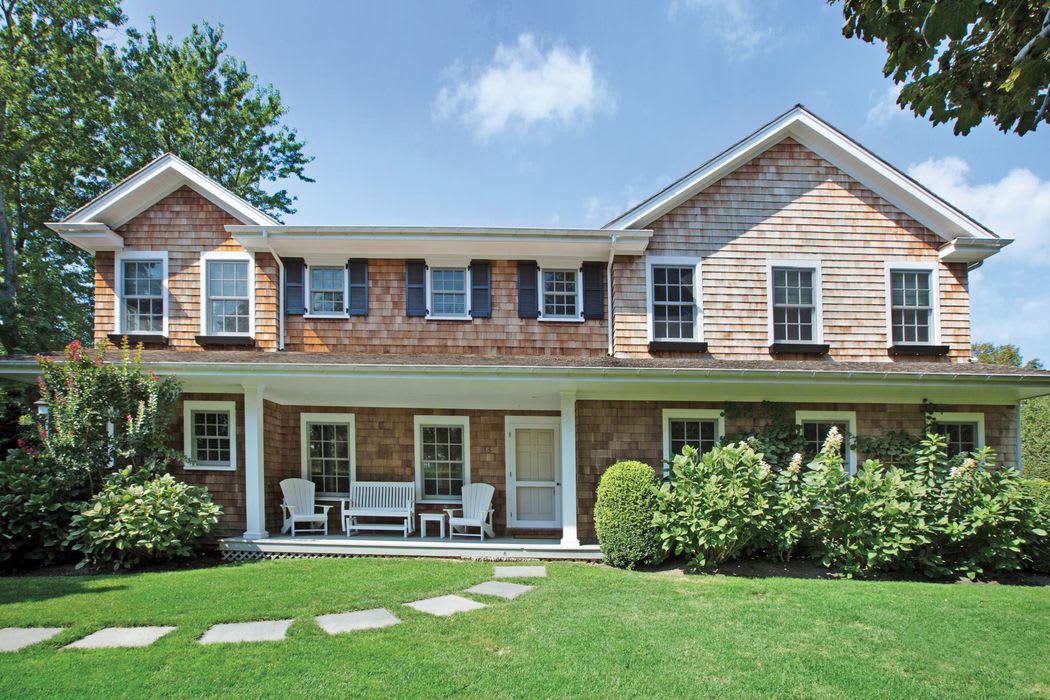 Great Southampton Village Home with Pool