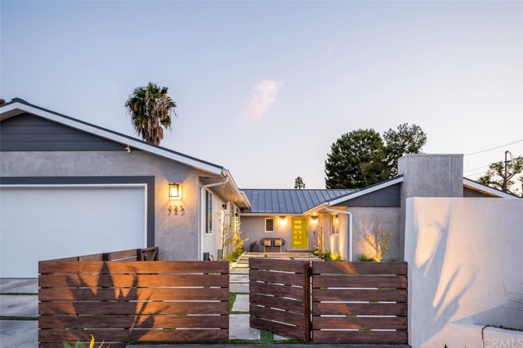 325 23rd Street