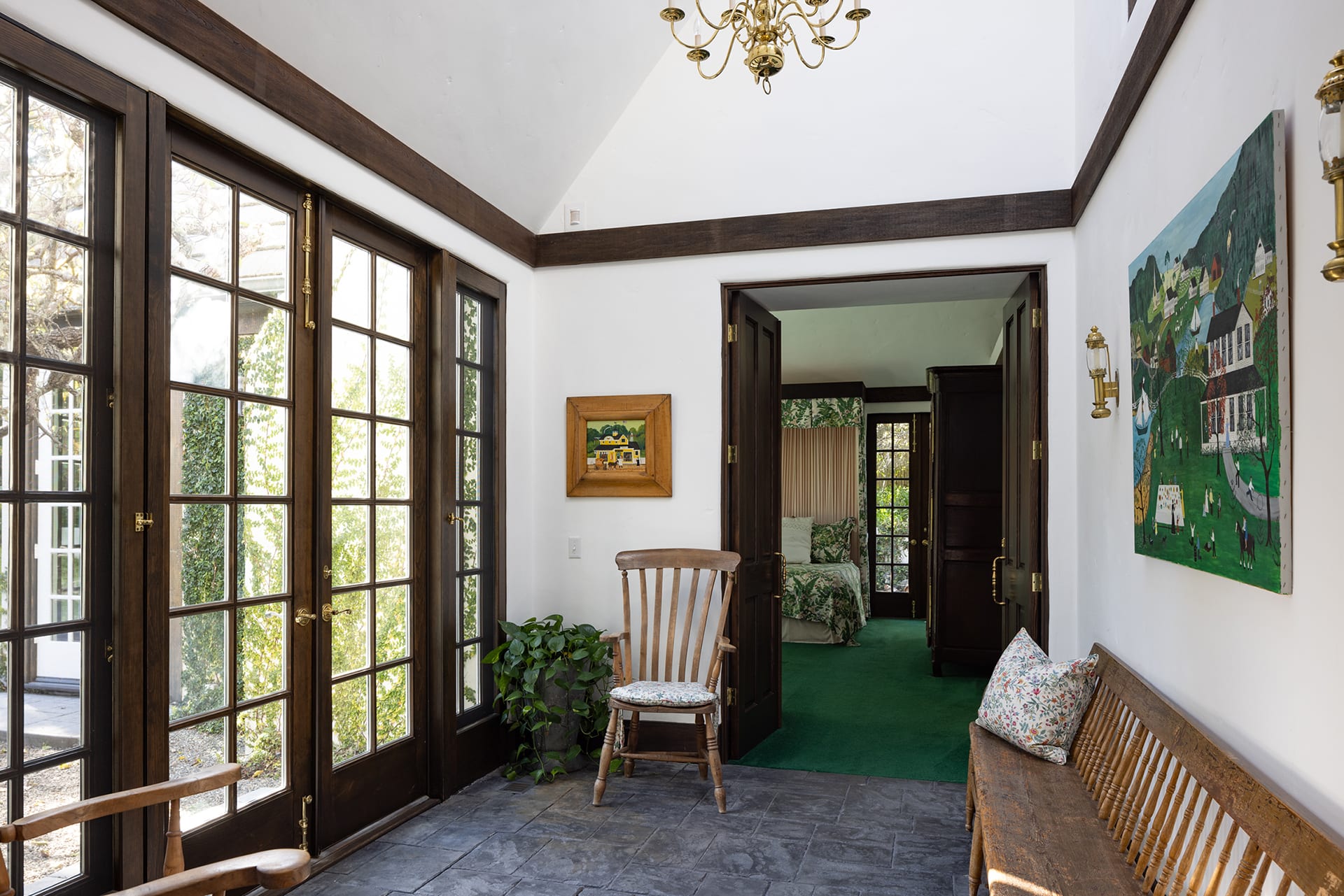 Pebble Beach Manor - 3323 Stevenson Drive
