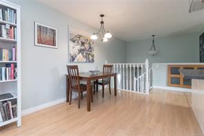 1744 Kings Rd