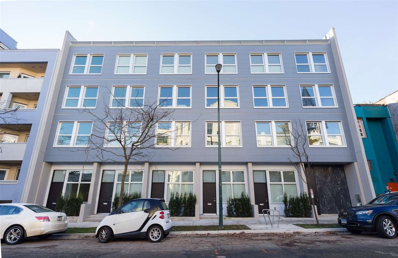 306-626 Alexander St