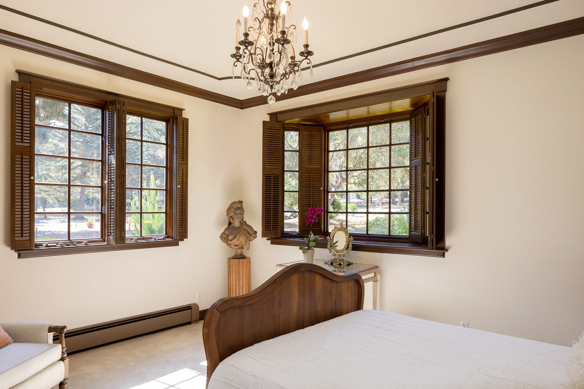 Pebble Beach Manor - 1263 Sombria Lane