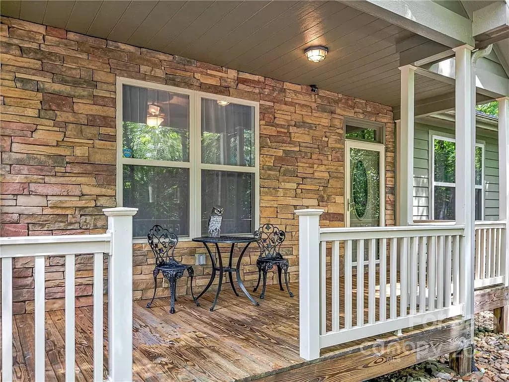 32 Ortanola Ct