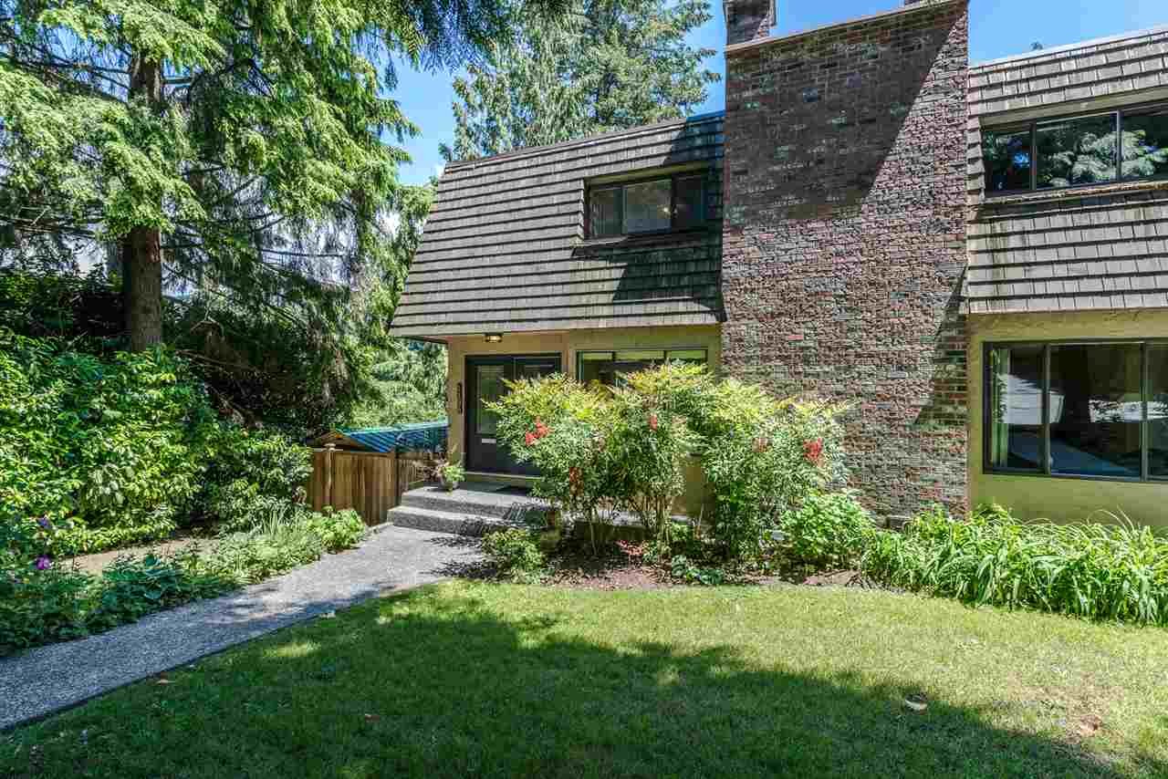1196 Deep Cove Rd