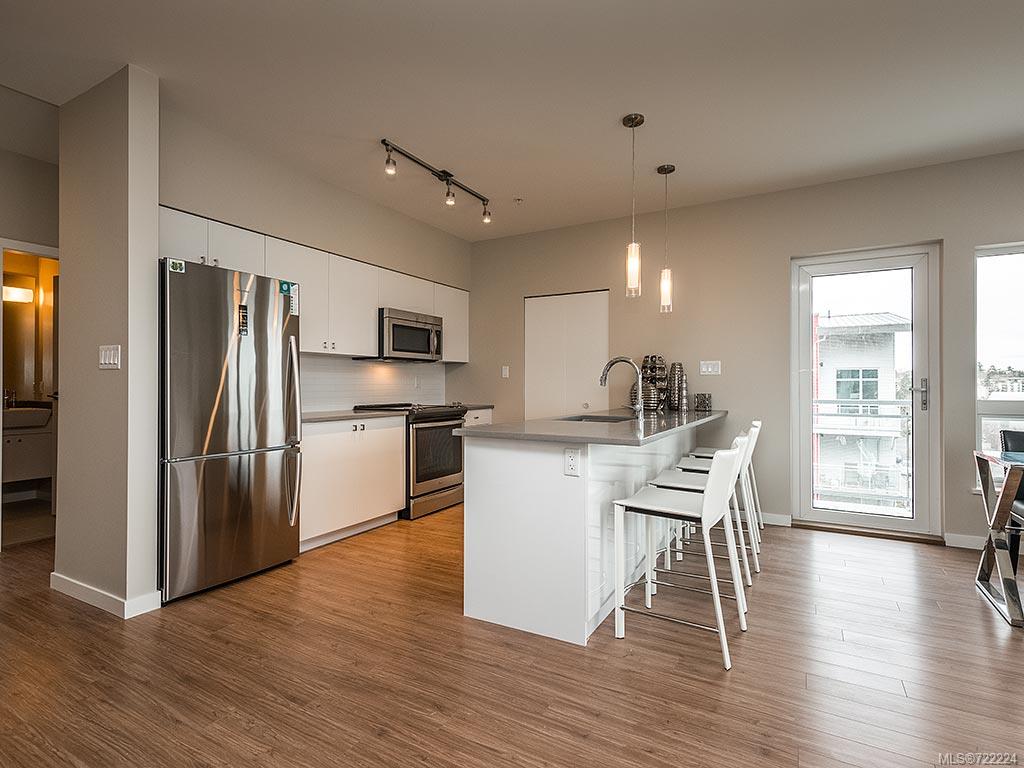 309-785 Tyee Rd